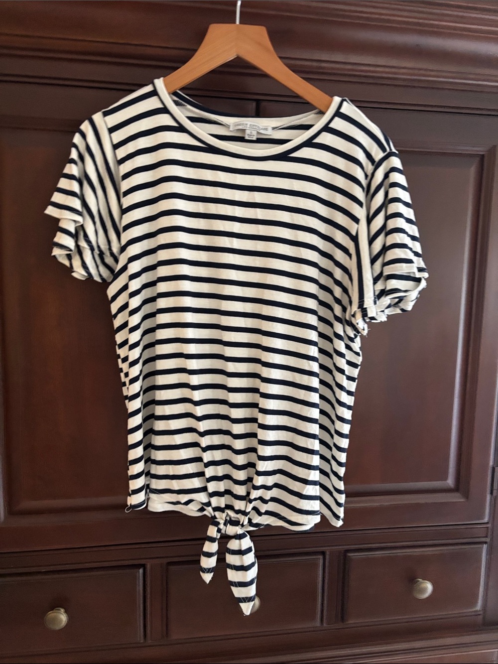 Green Envelope Black & White Striped Tie-Front Short Sleeve Tee/sleeve ruffle